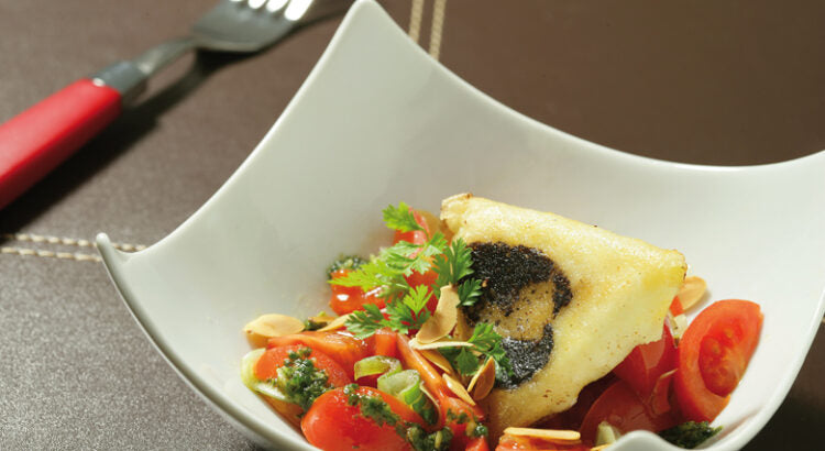 Recette de salsa de tomates, basilic et amandes | Daco Bello